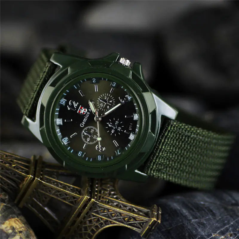 Fashion Swiss Nylon Woven Military Sports Watch
