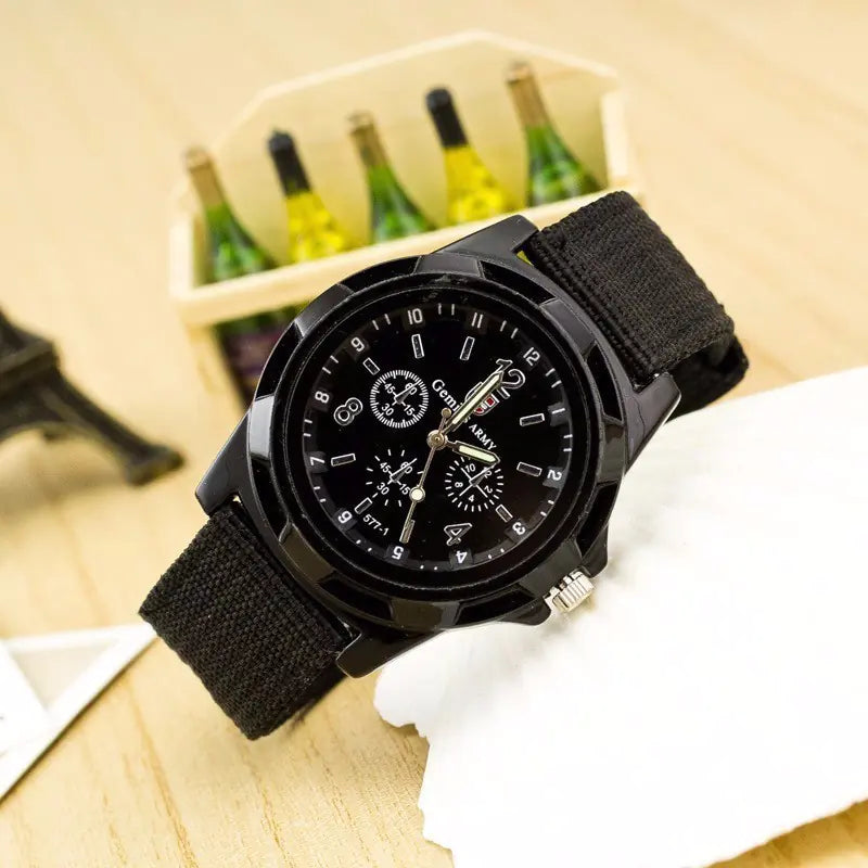 Fashion Swiss Nylon Woven Military Sports Watch